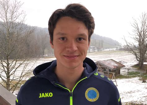 Holenderka antoinette de jong na 3000 m i szwed nils van der poel na 5000 m triumfowali w pierwszym dniu mistrzostw świata w łyżwiarstwie szybkim. Nils van der Poel gikk på 12.46 alene i Inzell - Skøyter ...