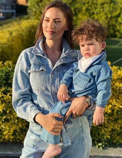 Beautiful Pics Of Burak Ozcivit With His Wife And Son Showbiz Hut