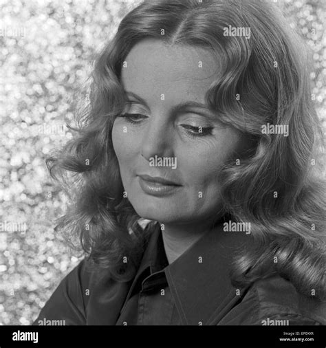 Deutsche Schauspielerin Attrice Tedesca Ruth Maria Kubitschek Anfang 1970er Jahre Inizio