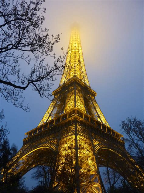 Filefrance Paris Tour De Eiffel Misty Panoramio