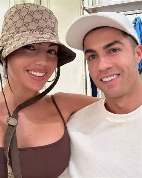 georgina rodriguez cristiano ronaldo s girlfriend lists her blessings on social media torizone