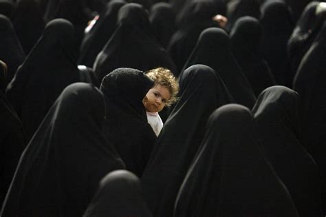 burka nikab tschador so verhüllen sich die frauen im islam augsburger allgemeine