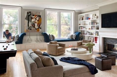 20 Gorgeous Living Rooms Featuring Window Seats