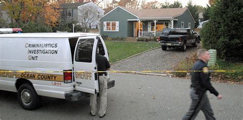 Man Kills Ex Lovers Daughters And Himself Police Say The New York Times