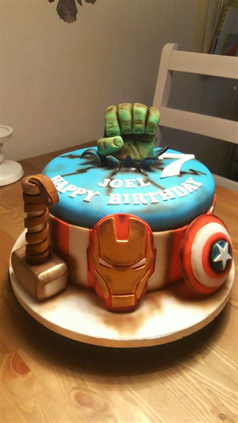 Learn how to make disney cake art!!! Avengers cake - Visit to grab an amazing super hero shirt now on sale! | Avenger cake, Avengers ...