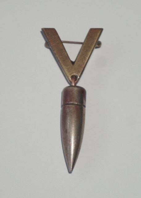 Wwii Victory Pin Ebay