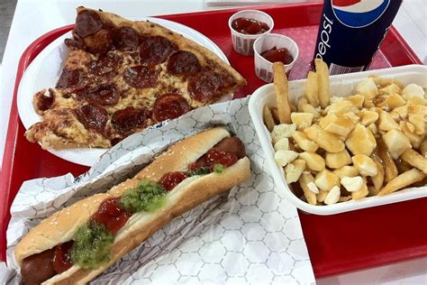 The $1 costco hot dog and soda combo is by far the food court's most popular buy, followed by the pizza, frozen yogurt and sandwiches. I Love Food Blog