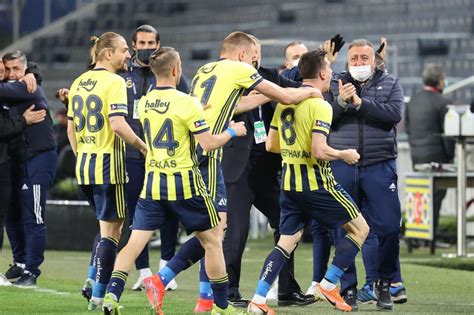 Fenerbahçe 3 1 Gaziantep FK Maçın özeti ve golleri Spor Haberleri