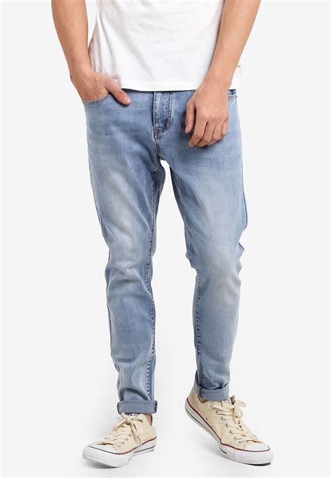 Check spelling or type a new query. For Men: Liburan ke Pantai atau Jelajah Kota? Ini ...