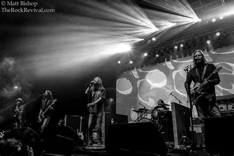 The Black Crowes Lay It Down On 2013 World Tour The Rock