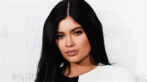 Kylie Jenner Just Threw Some Serious Shade At Brother Rob Kardashian