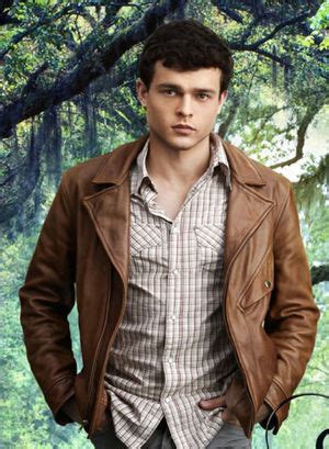 Alden Ehrenreich Naked Gay Porn Pictures