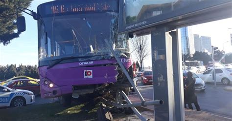 Son dakika haberi Ataşehir de halk otobüsü kaza yaptı 1 yaralı Haberler