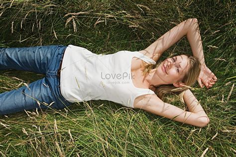 Woman Lying In The Field Picture And Hd Photos Free Download On Lovepik