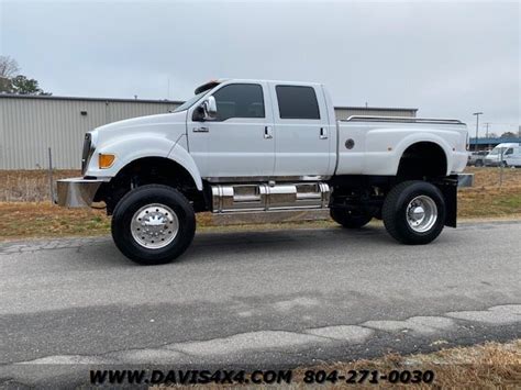 2007 Ford F650 Superduty Super Truck Crew Cab Long Bed 4x4 Diesel Pickup