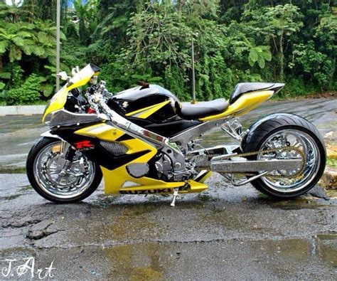 👍 Suzuki Bikes Suzuki Motorcycle Suzuki Gsxr Custom Street Bikes