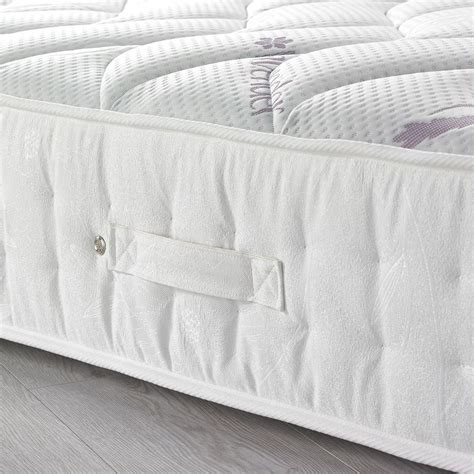 Memory foam is considered to be the ultimate material in comfort, and since its creation, it's become increasingly popular as the material to use for mattresses. Lavender 3000 Pocket Sprung Memory Foam Mattress