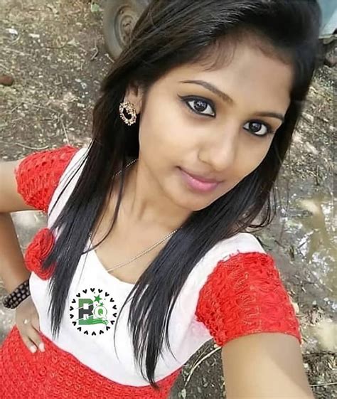 Desi College Girls Sexy Closeup