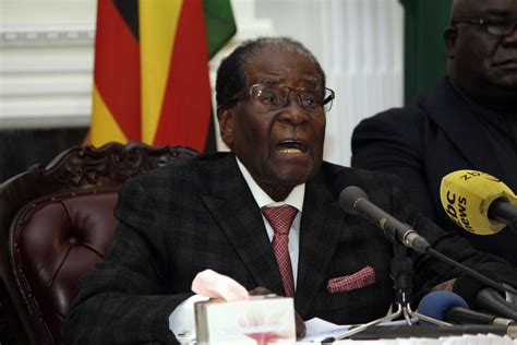 Deadline For Zimbabwes Mugabe To Leave Or Face Impeachment Passes