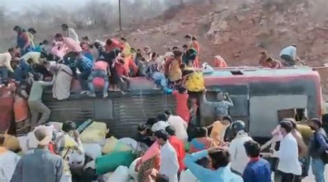 Overcrowded Bus Ferrying Migrants From Delhi To Tikamgarh Overturns 3 Dead Passengers Say