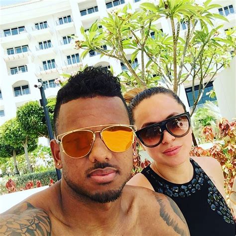 I care a lot (2020) cast and crew credits, including actors, actresses, directors, writers and more. 5 Romantic Photos Of Kermit Erasmus And His Wife - Diski 365