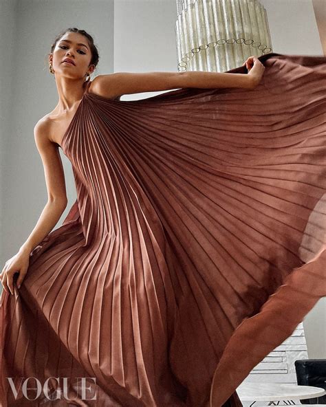 Zendaya For Vogue Magazine Uk April 2021 Hawtcelebs