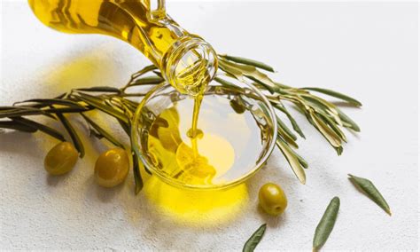 10 Best Olive Oil For Cooking In India 2023 Top 10 List