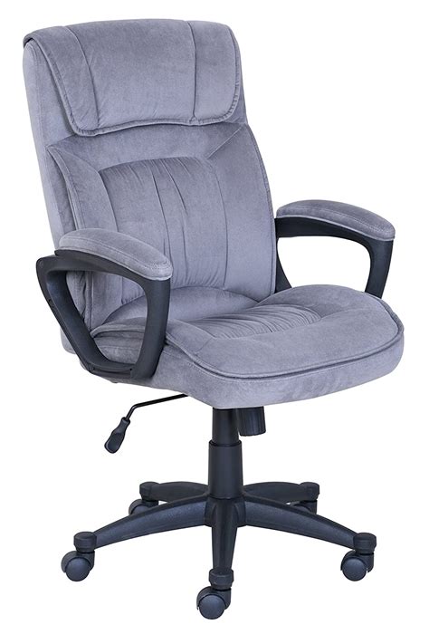 This makes it more and more probable that you are going to find an office chair which is fit for your needs. A Very Useful Guide On How To Buy The Best Office Chairs ...