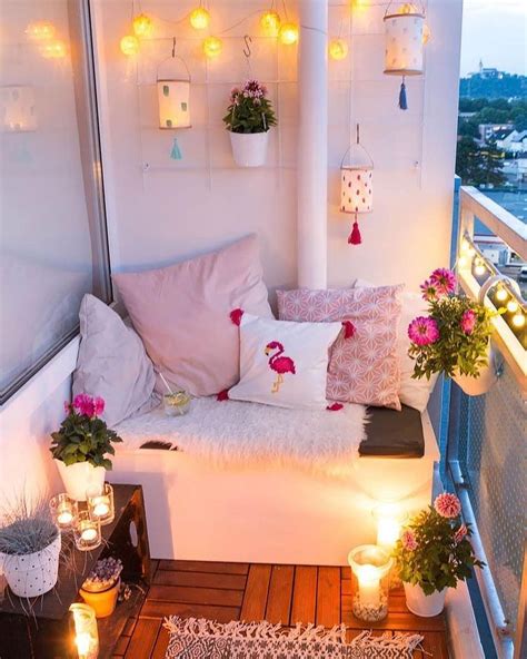 21 Cozy And Stylish Small Balcony Design Ideas Small Balcony Decor