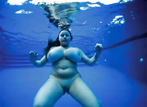 Underwater Lesbian Tits My Xxx Hot Girl