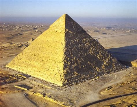 Les Scientifiques Font Une Découverte Incroyable Sur La Grande Pyramide