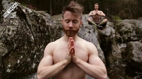 Kilted Yoga Sensation Finlay Wilson Targeted With Vile Homophobic Hate