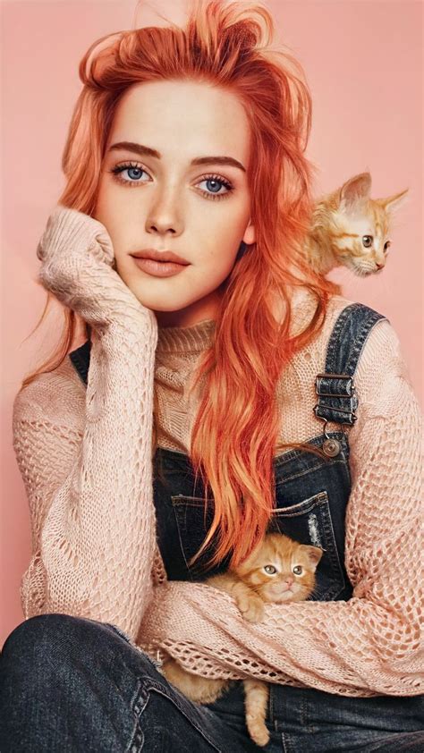Petricore And Kittens Red Haired Beauty Beautiful Red Hair Red Hair Woman