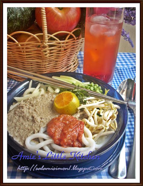 Maybe you would like to learn more about one of these? AMIE'S LITTLE KITCHEN: Laksa Kelantan