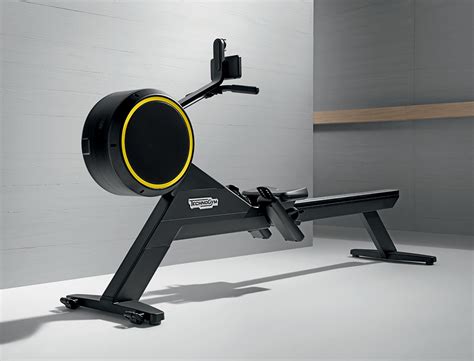 Rowing Machine Skillrow Connected Gym Rowing Equipment Technogym