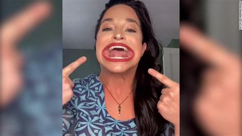 Samantha Ramsdell This Woman Has The Largest Mouth In The World According To Guinness CNN