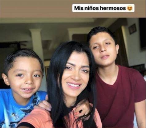 Kimberly Flores Se Reencuentra Con Su Primer Hijo En M Xico