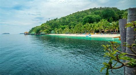 There are so many activities to do at rawa island that many visitors run out of. Pulau Aur & Pulau Dayang & Pulau Rawa Islands (Rawa Island ...