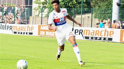 Mercato Ol La Mise Au Point Muscl E De L Ol Pour L Une De Ses P Pites Le Sport Com