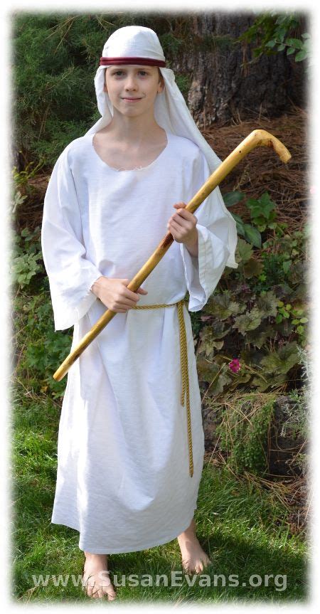 Bible Costume In Five Minutes Christmas Costumes Diy Bible Costume