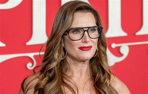 Brooke Shields Ran Naked From Room After Losing Virginity To Dean Cain