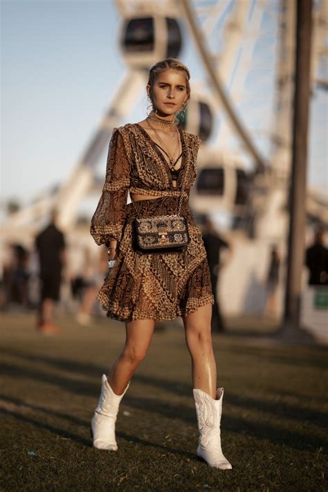 Coachella Outfits Ideas What To Wear To Coachella Fashion