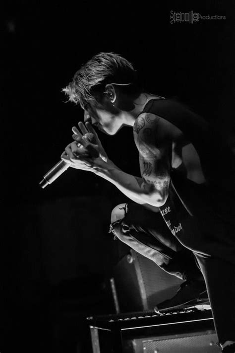 Taka  one ok rock . one ok rock and taka | ワンオクロック ライブ, ロックバンド, ワンオクロック