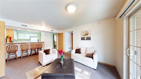 Some apartments for rent in iowa city might offer rent specials. Hawkeye Towers Apartments Apartments - Waterloo, IA ...