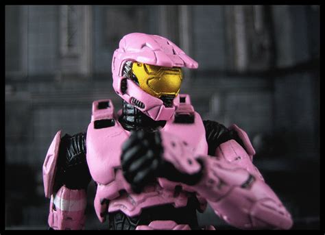 Mcfarlane Halo 3 Series 2 Pink Mark Vi Spartan A Photo On Flickriver