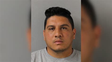 Police Nashville Man Secretly Recorded Female Roommate Juvenile In