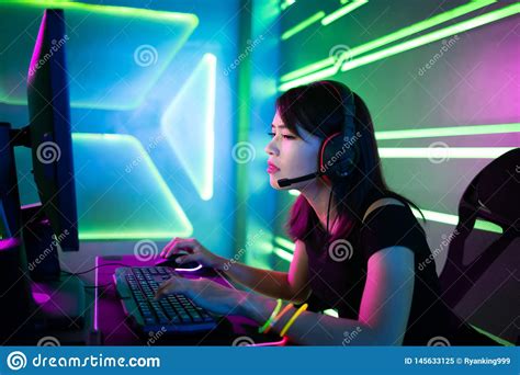 Asian Girl Cyber Sport Gamer Stock Image Image Of Asia