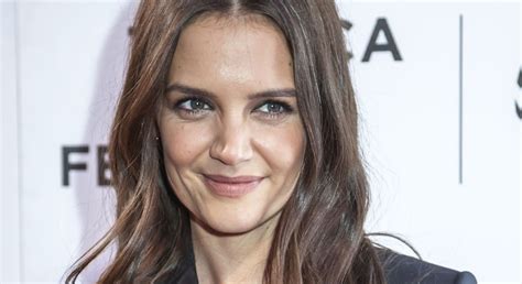 Katie Holmes Natural Beauty Shines Through Her No Makeup