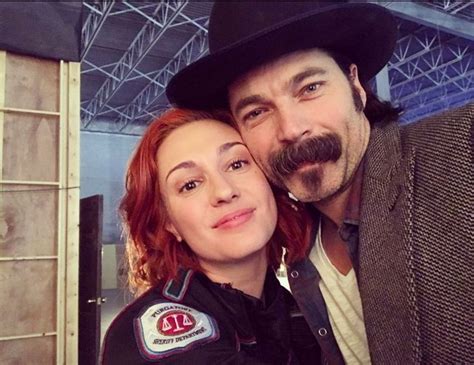 I Fought The Law And The Law Won ️ Katbarrell Wynonnaearp Wynonnaearp Waverly And Nicole