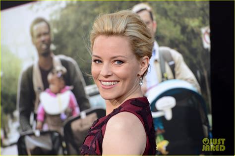 Brooklyn Decker And Elizabeth Banks What To Expect Premiere Photo